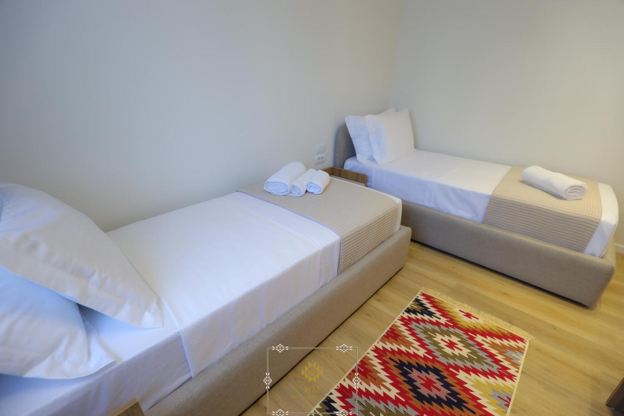 Hm Boutique Hotel Крує Екстер'єр фото