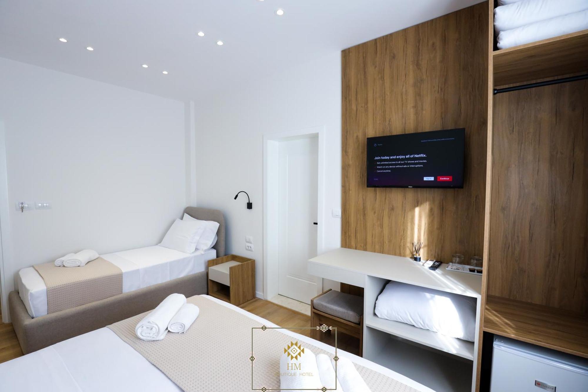 Hm Boutique Hotel Крує Екстер'єр фото
