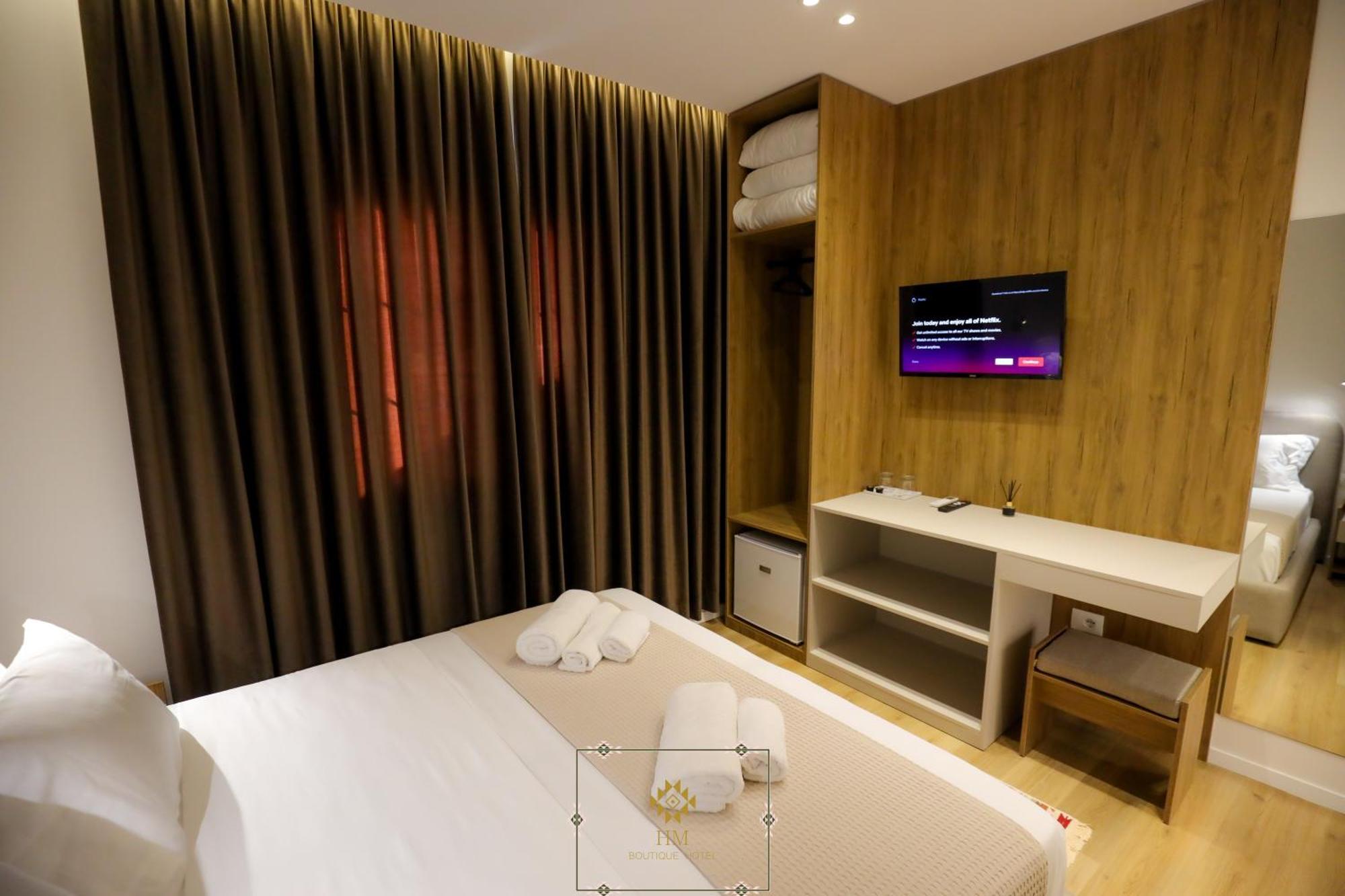 Hm Boutique Hotel Крує Екстер'єр фото